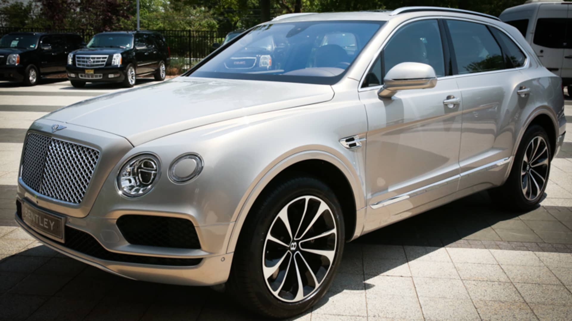 Bentley $229K SUV World’s Most Luxurious